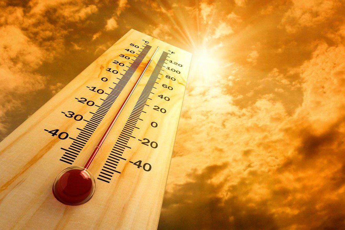 کاهش ساعت اداری برای دومین روز متوالی در مناطق ساحلی خوزستان به علت گرمای شدید