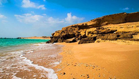 تعامل مناطق آزاد در رونق توریسم جزایر خلیج فارس