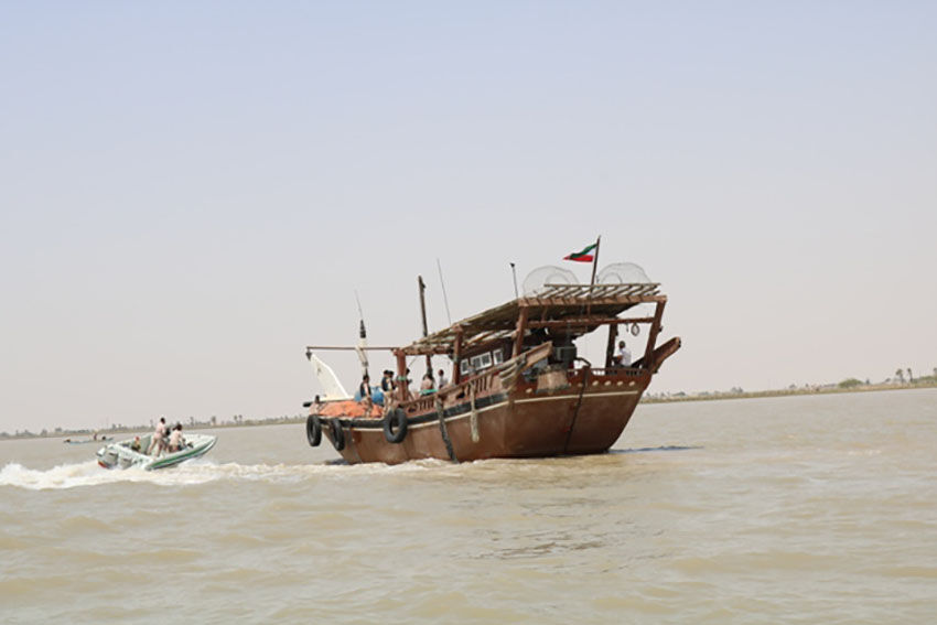 کشف بیش از ۱۰ میلیارد ریال کالای قاچاق توسط مرزبانان بوشهری از یک شناور