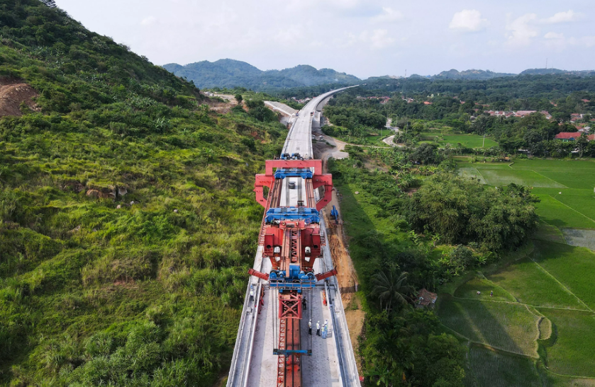 کمربند سبز حمل‌ونقلی دور دنیا با پروژه یک کمربند – یک راه چین
