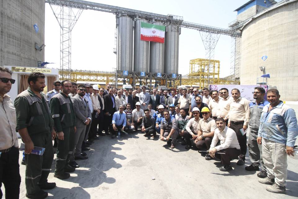 بهره برداری از اولین ترمینال مکانیزه غلات ایران در بندر امام خمینی