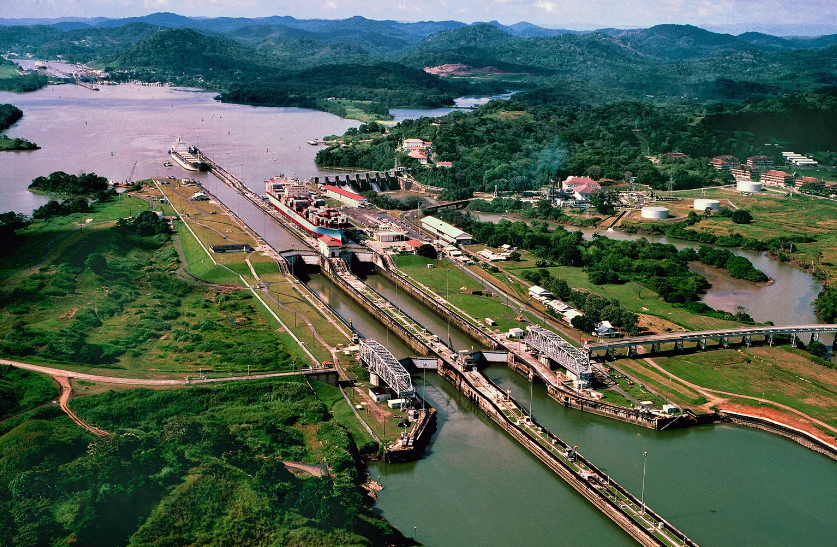 ترانزیت کشتی‌ها از کانال پاناما باز هم کاهش یافت