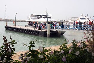 ارائه خدمات گردشگری دریایی بنادر  بوشهر به بیش از ۱۳۷ هزار نفر