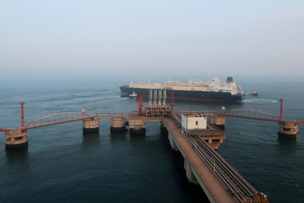 عزم چین برای تبدیل به غول صادراتی LNG در جهان
