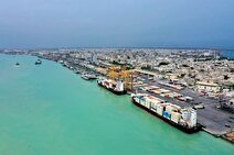 افزایش ۴۷ درصدی تخلیه و بارگیری کالا‌های کانتینری در بندر بوشهر