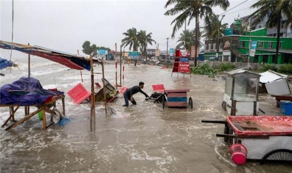 هشدار توفان شدید در بنگلادش