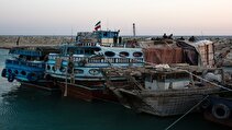 کشف بیش از ۱۶ میلیارد ریال پوشاک قاچاق از یک شناور در  بوشهر