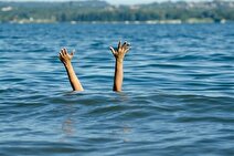 دریا جان پسربچه ۸ ساله بوشهری را گرفت