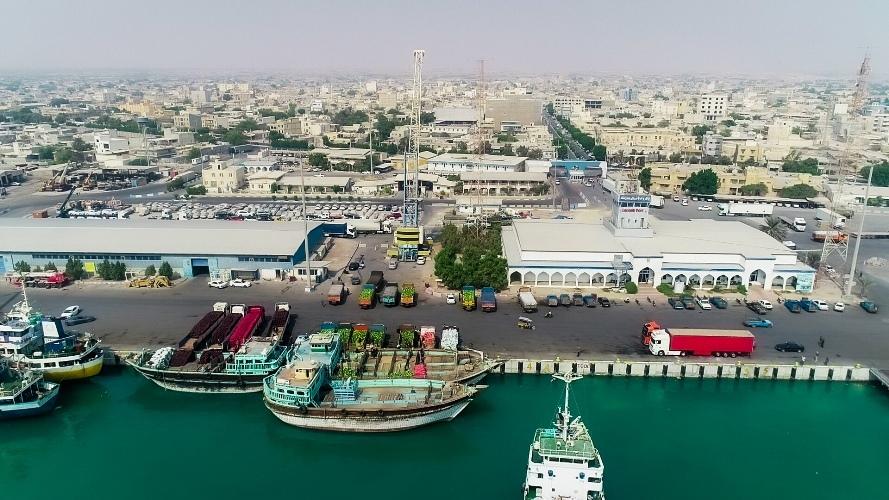 جابه‌جایی بیش از هفت میلیون کالا در بنادر غرب هرمزگان