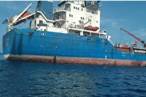 نجات کشتی سانحه دیده در آب‌های ساحلی خزر