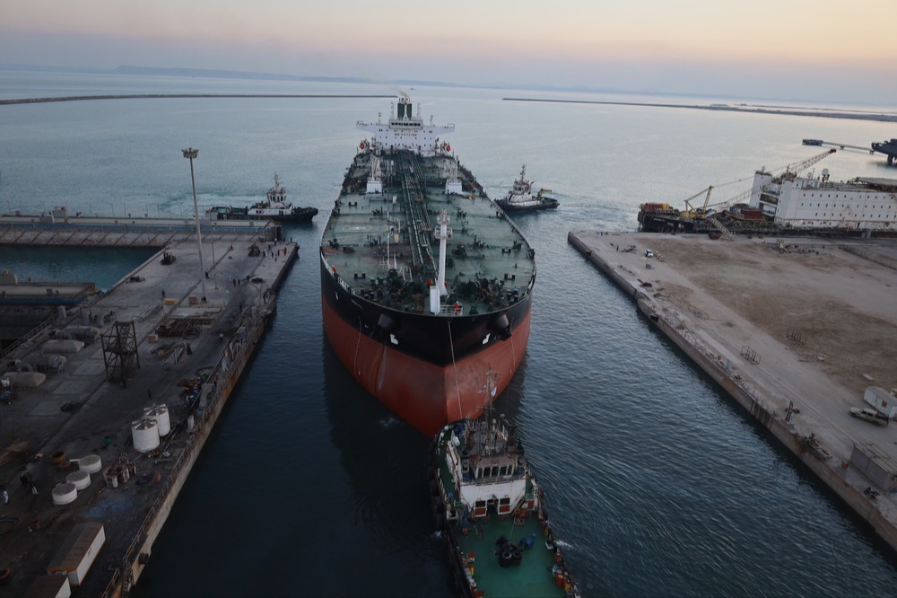 اتمام تعمیرات اساسی نفتکش ۱۱۰ هزار تنی در ایزوایکو