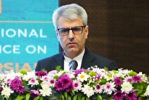 خلیج‌فارس زخم‌های زیادی تحمل کرده است/ سرمایه هویتی خلیج فارس پشتوانه توسعه پایدار است