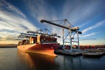 چشم‌انداز روشن کشتیرانی در ۲۰۲۶؛ از بازپرداخت تعرفه‌ها تا رونق کشتی‌سازی و تغییر مسیر‌های دریایی