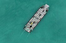 فعالیت ۷۱ فروند شناور لندینگ‌کرافت در آب‌های خلیج فارس طی نوروز ۱۴۰۵ / بکارگیری ۱ فروند لندینگ‌کرافت در مسیر بندر عباس- جزیره بوموسی برای نخستین بار