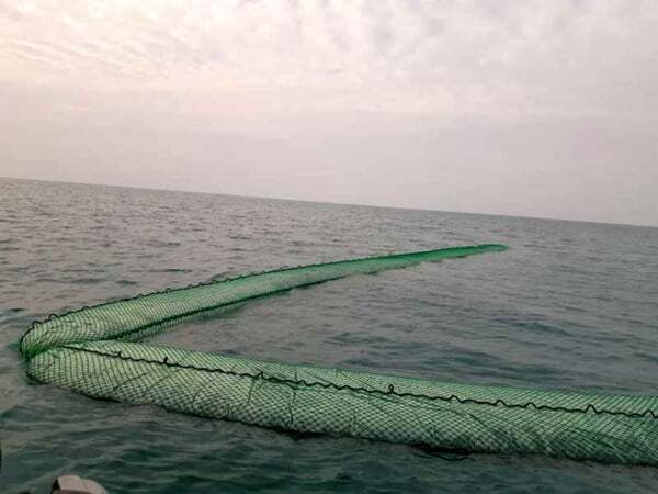 کشف دو مشک ماری سوخت قاچاق در آب‌های میناب