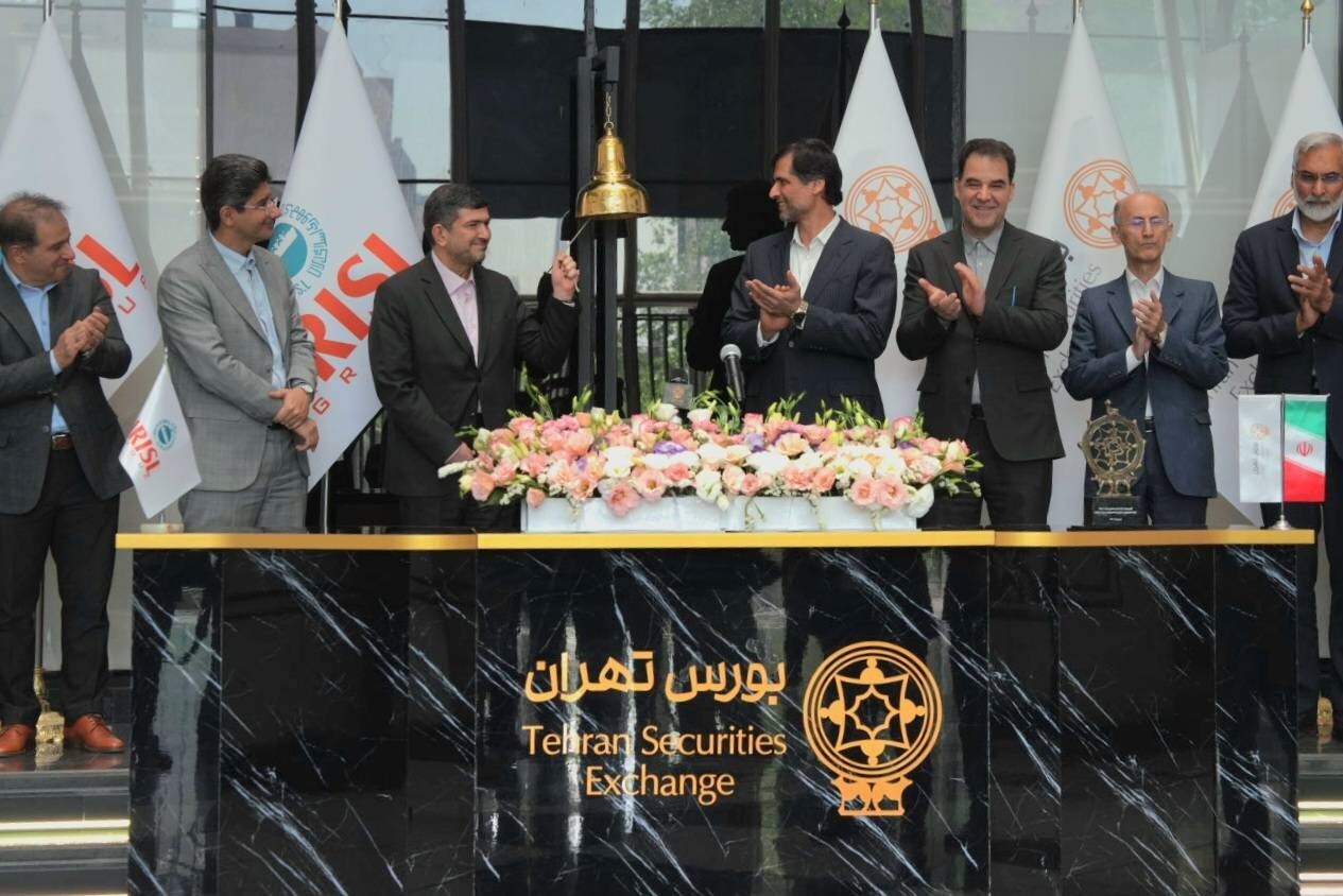 گروه کشتیرانی جمهوری اسلامی ایران زنگ بورس را به صدا در‌آورد