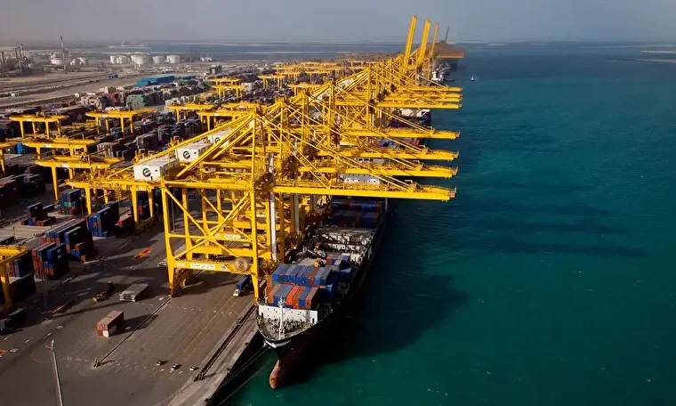 بندر خلیفه امارات به نخستین هاب منطقه‌ای گاز‌های طبیعی تبدیل می‌شود