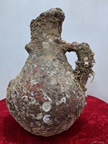 کشف کوزه تاریخی از اعماق خلیج‌فارس در آبهای هندیجان