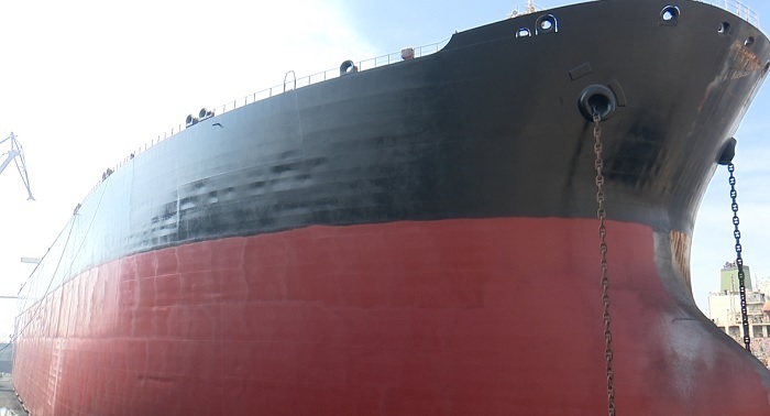 آغاز تعمیر بزرگترین نفتکش کشور در بندرعباس آغاز تعمیر بزرگترین نفتکش کشور در بندرعباس