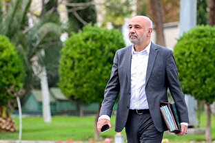 میدری: کشتیرانی جمهوری اسلامی میتواند نقش مهمی در توسعه حملونقل دریایی ایفا کند(+فیلم)