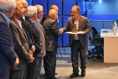 روابط عمومی گروه کشتیرانی در بیستمین جشنواره ملی انتشارات روابطعمومی خوش درخشید روابط عمومی گروه کشتیرانی در بیستمین جشنواره ملی انتشارات روابطعمومی خوش درخشید