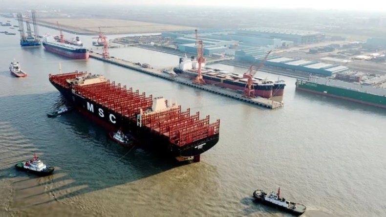 تاییدیه DNV برای بزرگترین کشتی کانتینری آمونیاکی جهان صادر شد