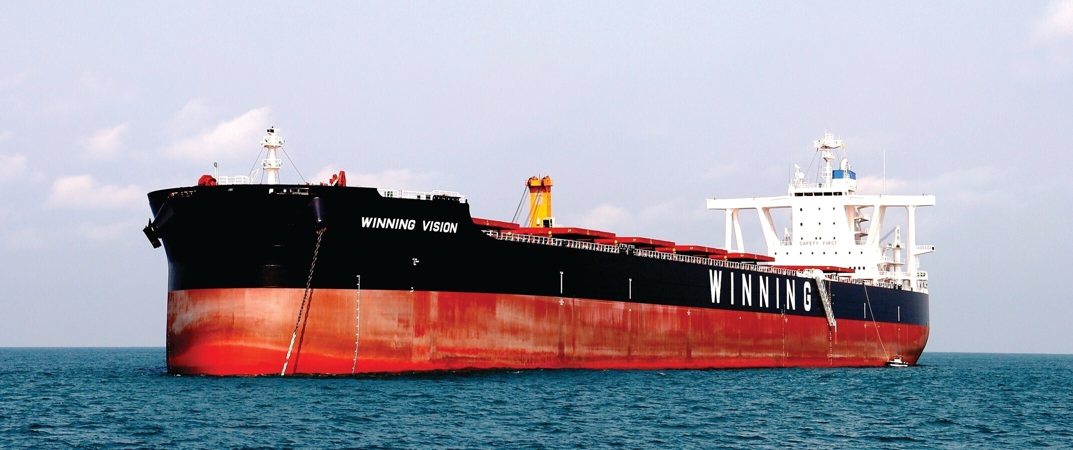 چین ۸ کشتی غول‌پیکر فله‌بر برای سنگاپور می‌سازد