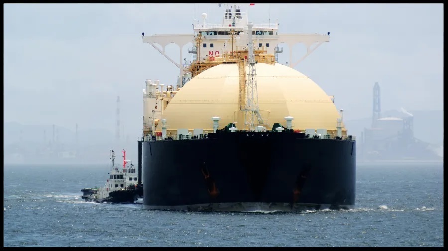 روسیه قیمت فروش گاز LNG به چین را ۴۰ درصد کاهش داد